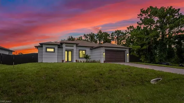 3204 29th ST SW, Lehigh Acres, FL 33976