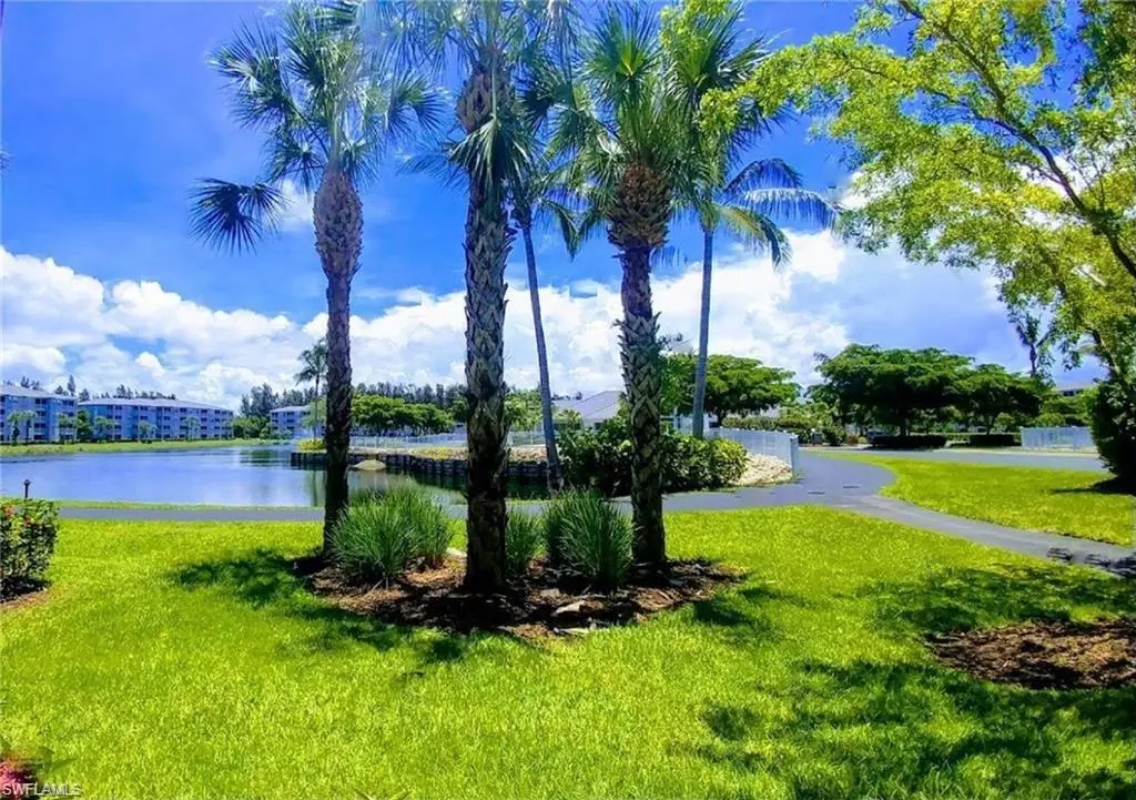 Fort Myers, FL 33908,16685 Lake Circle DR #1020