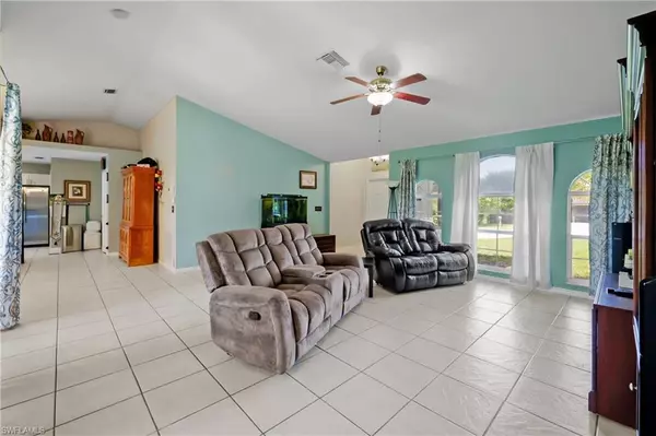 Fort Myers, FL 33913,141 Zenith CIR