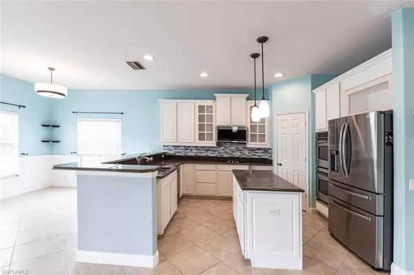 Cape Coral, FL 33991,2201 Cape Heather CIR