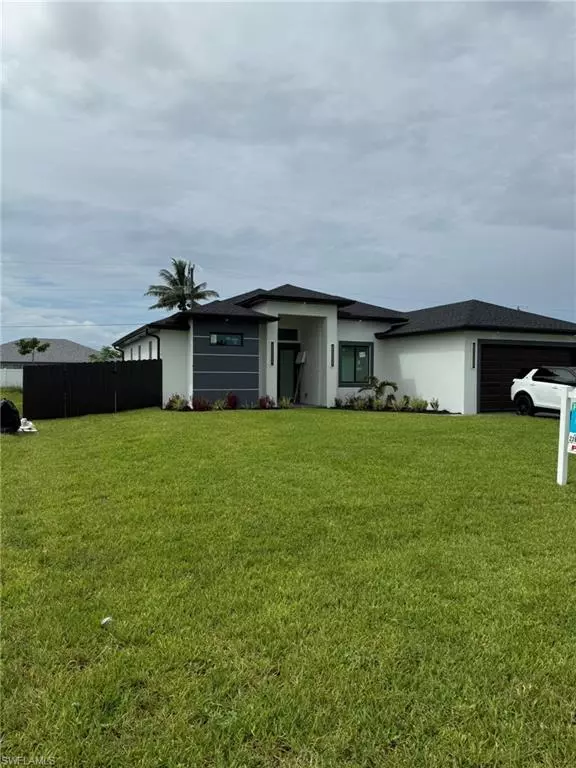Cape Coral, FL 33993,214 NW 5th ST