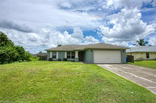 3405 33rd ST SW, Lehigh Acres, FL 33976