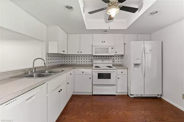 Fort Myers, FL 33919,8474 Charter Club CIR #12