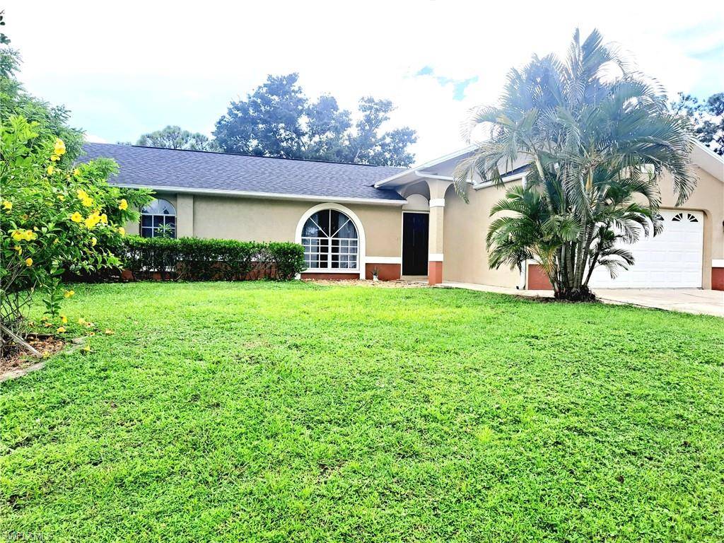 Fort Myers, FL 33967,18213 Apple RD