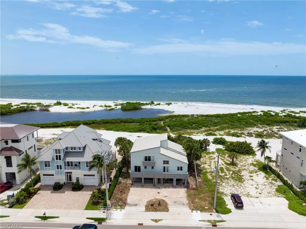 Fort Myers Beach, FL 33931,8068 Estero BLVD
