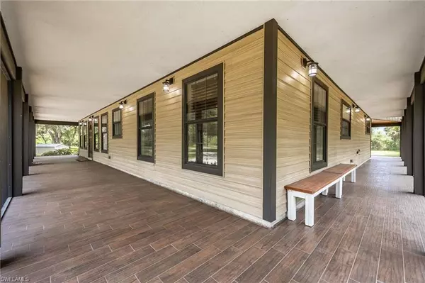 Fort Myers, FL 33905,5751 Jackson RD