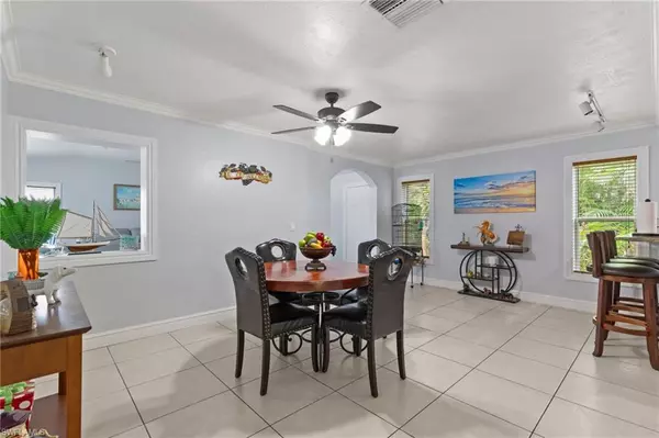 Cape Coral, FL 33904,2705 SE 18th PL