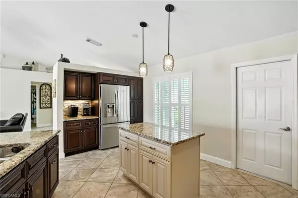 Cape Coral, FL 33914,5310 SW 20th PL