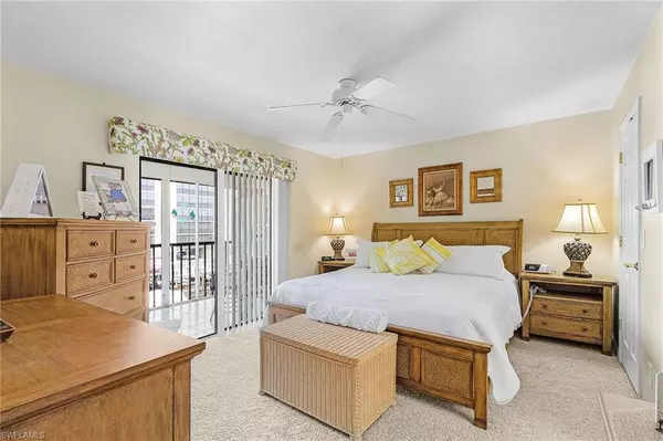 Fort Myers Beach, FL 33931,4371 Bay Beach LN #212