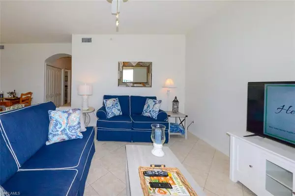 Fort Myers, FL 33966,8076 Queen Palm LN #432