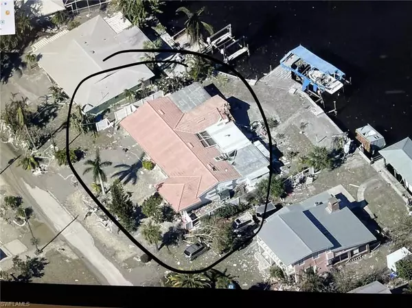 Fort Myers Beach, FL 33931,139 Ibis ST