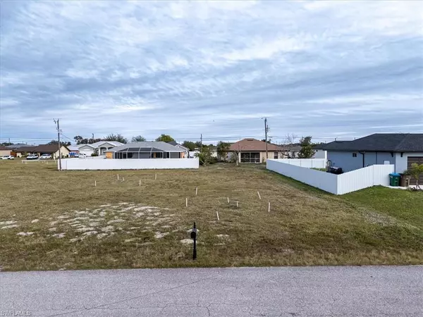 Cape Coral, FL 33909,1815 NE 17th PL