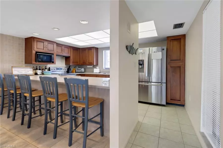 5015 Harbortown LN #104, Fort Myers, FL 33919