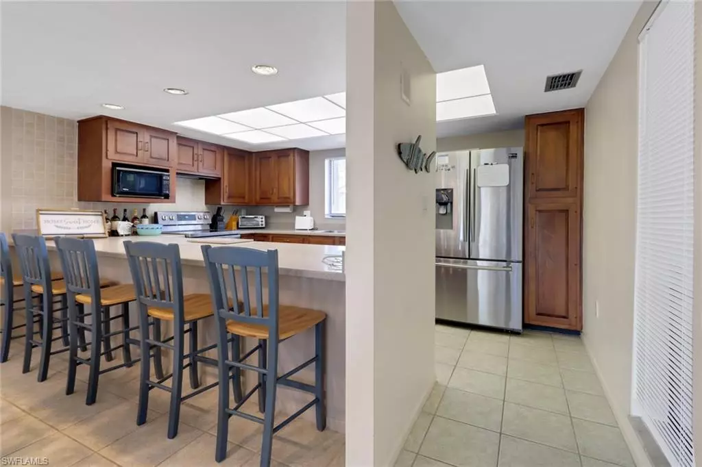 Fort Myers, FL 33919,5015 Harbortown LN #104