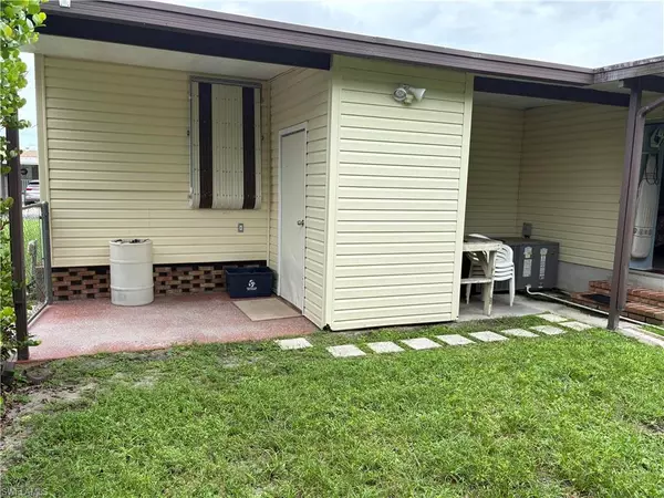 North Fort Myers, FL 33917,3165 Bunny Run DR