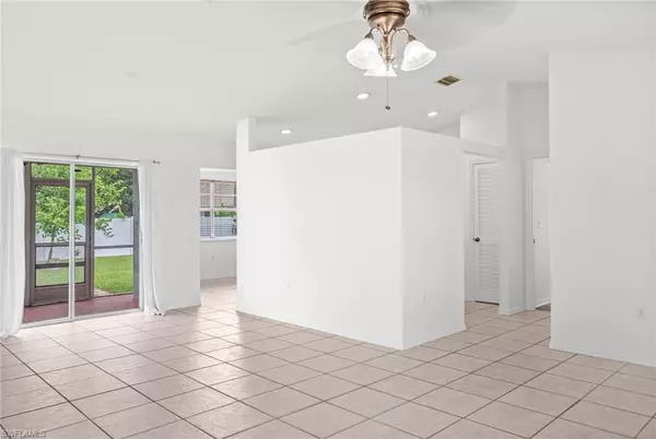 Cape Coral, FL 33991,1425 SW 10th ST