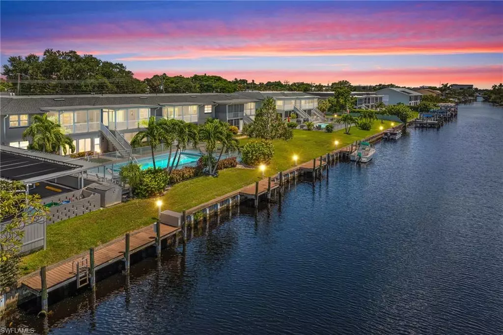 Cape Coral, FL 33904,920 SE 46th ST #6