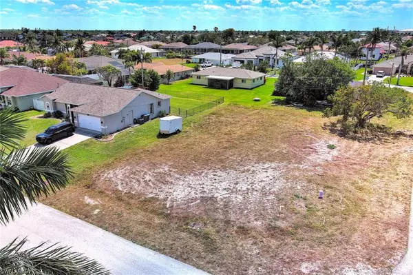 Cape Coral, FL 33990,1802 SE 20th LN