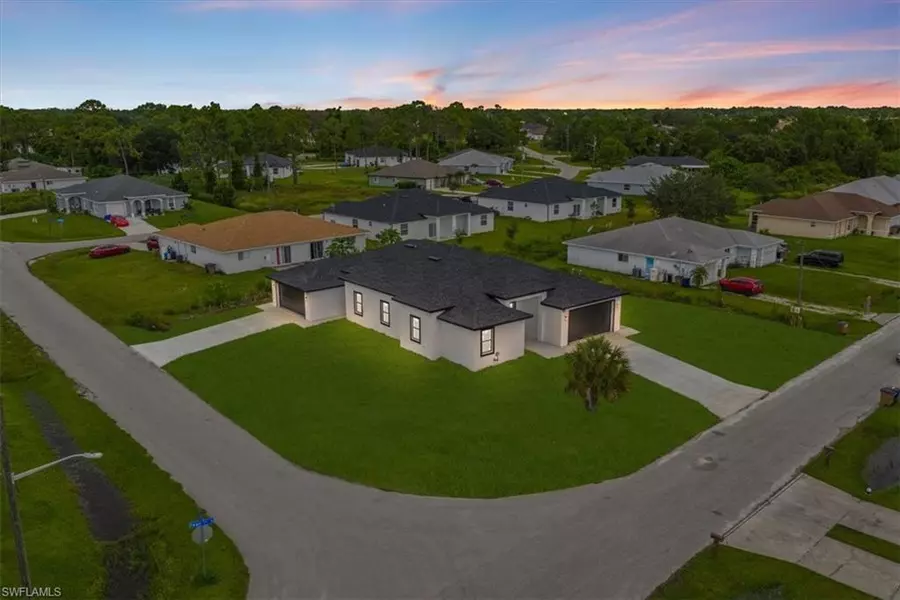1128-1130 IVAN AVE S, Lehigh Acres, FL 33973