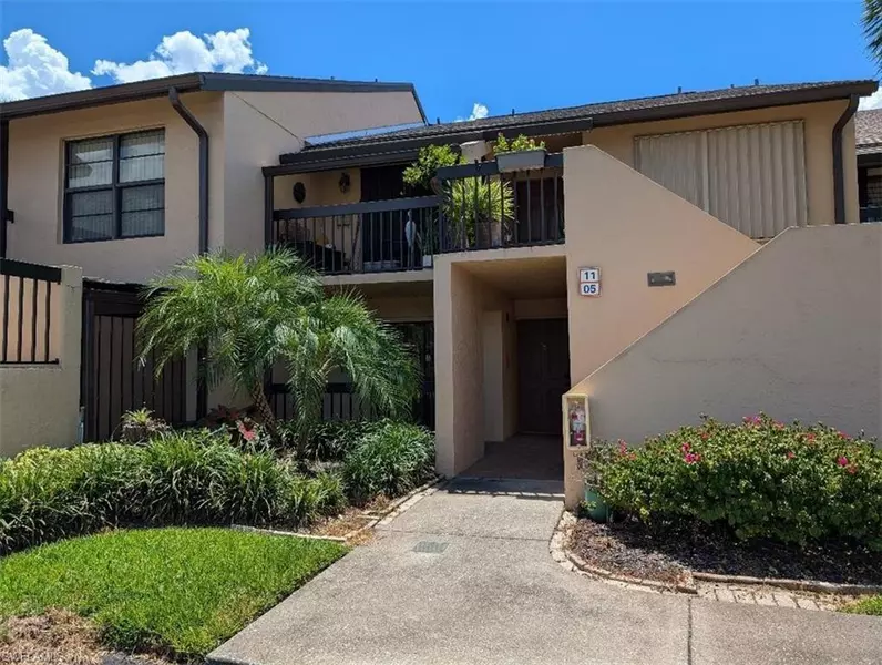 15493 Admiralty CIR #5, North Fort Myers, FL 33917