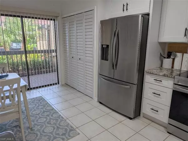 North Fort Myers, FL 33917,15493 Admiralty CIR #5