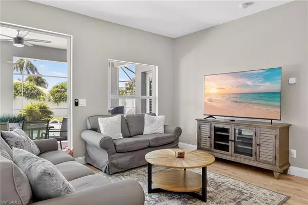 Cape Coral, FL 33990,426 SE 22nd ST