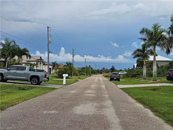 Port Charlotte, FL 33981,8357 Tecumseh CIR