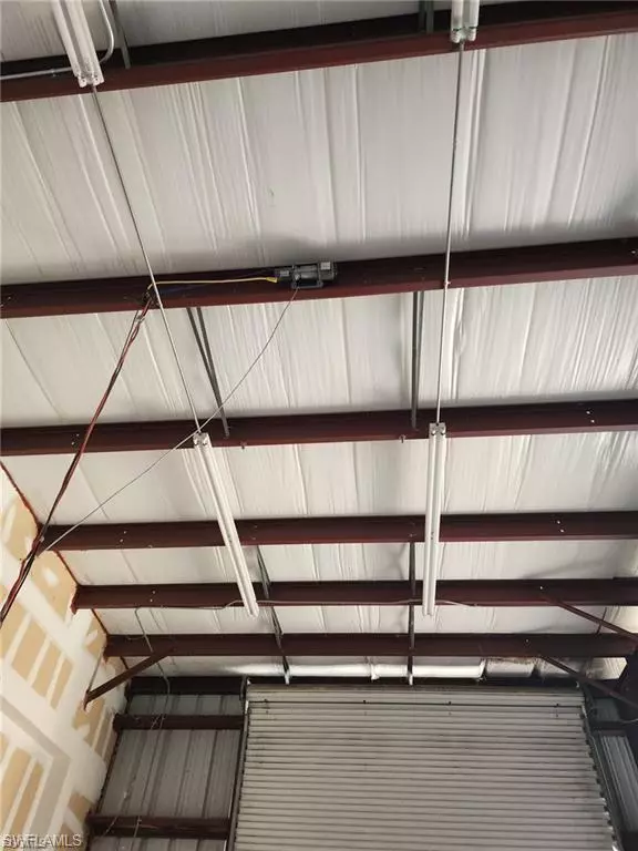 Fort Myers, FL 33916,3560 Work DR #B6