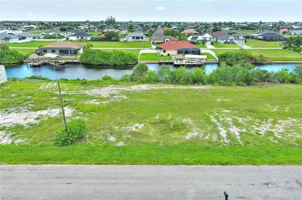 Cape Coral, FL 33993,1025 NW 35th PL