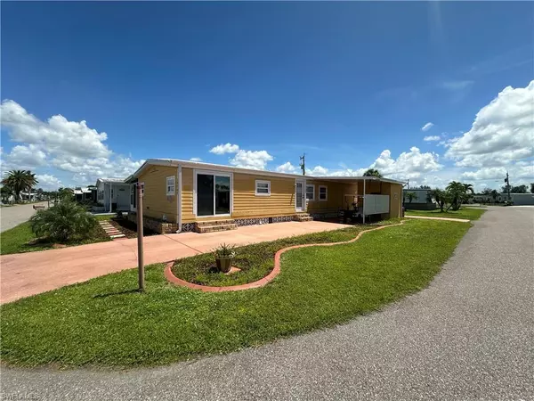 North Fort Myers, FL 33917,14700 Patrick Henry RD