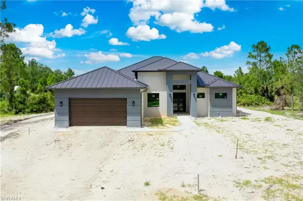 2481 24th AVE NE, Naples, FL 34120