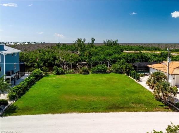 4061 Galt Island AVE, St. James City, FL 33956