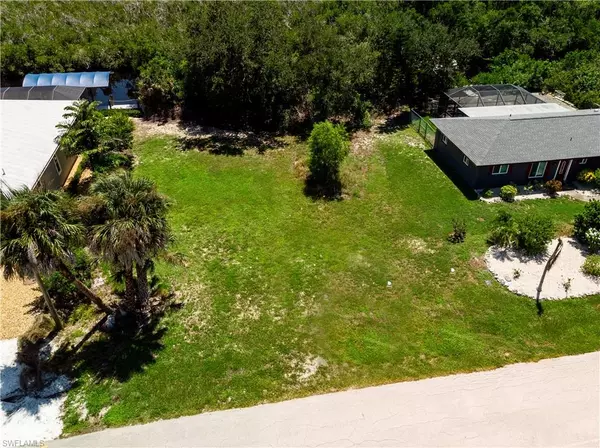Bokeelia, FL 33922,5175 Genesee PKWY