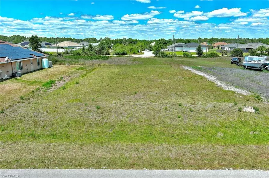 548 Windermere DR, Lehigh Acres, FL 33972