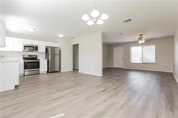 North Port, FL 34287,5945 Spearman CIR