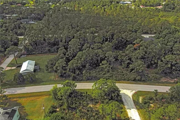 Punta Gorda, FL 33955,27369 N Twin Lakes DR