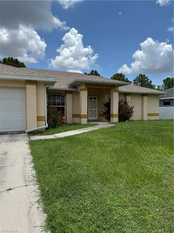 Lehigh Acres, FL 33972,1824 Lockhaven CT