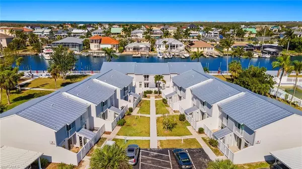 Fort Myers Beach, FL 33931,18018 San Carlos BLVD #58