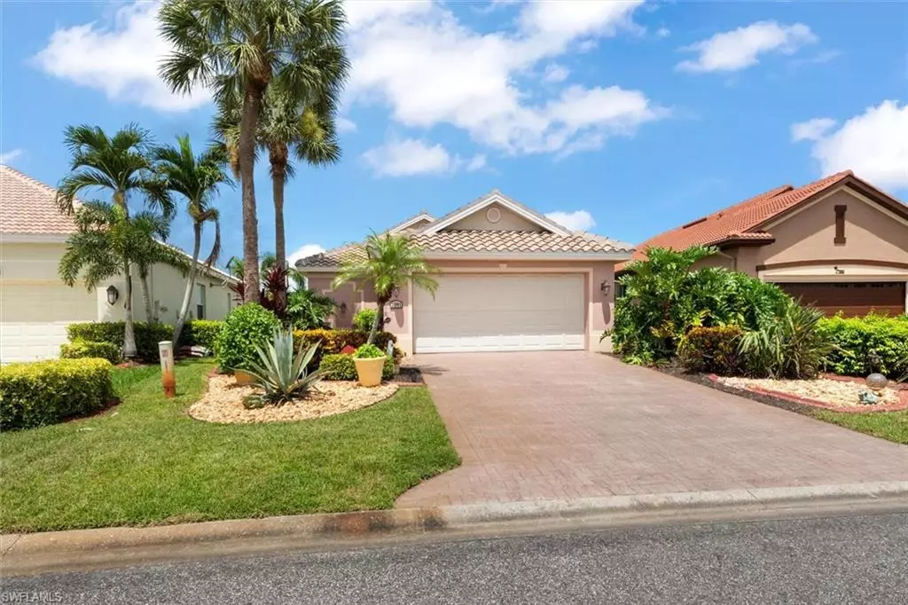 Lehigh Acres, FL 33973,2091 Oxford Ridge CIR