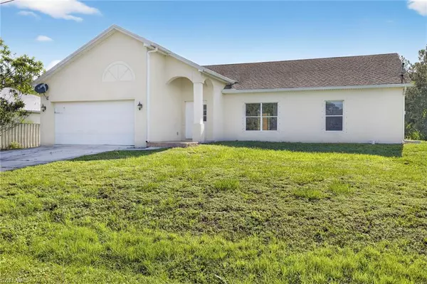 Lehigh Acres, FL 33972,1402 Acacia AVE