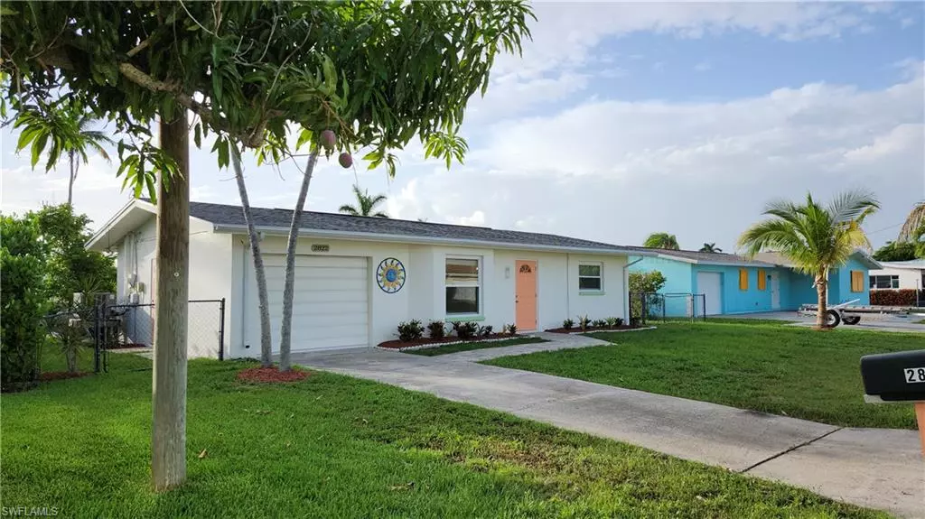 2822 Bruce ST, Matlacha, FL 33993