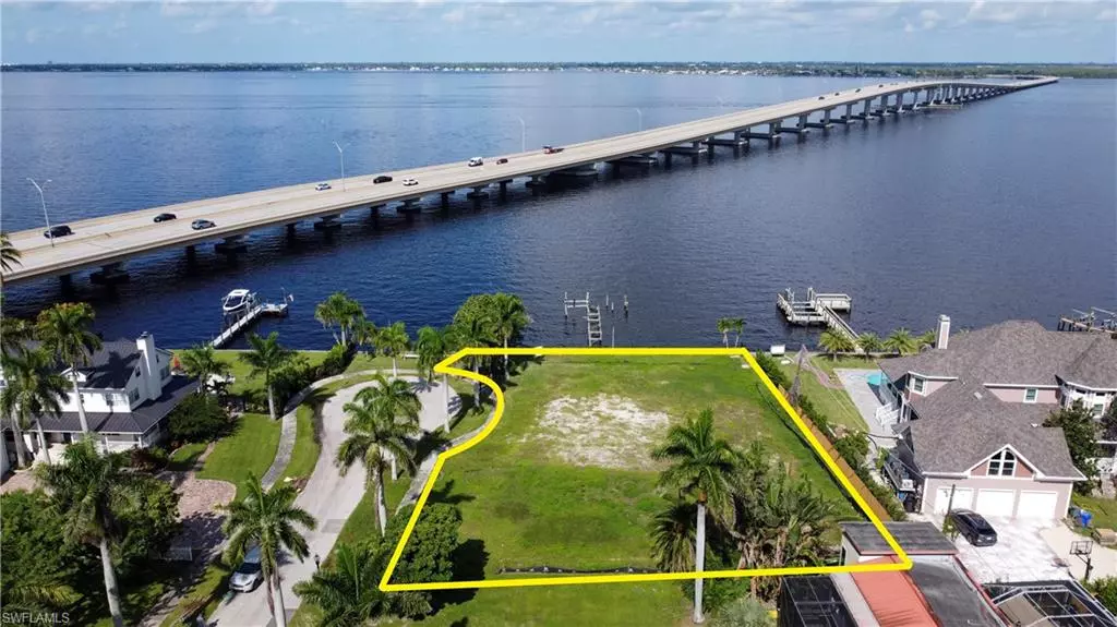 1301 Rio Vista AVE, Fort Myers, FL 33901