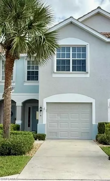 8361 Village Edge CIR #4, Fort Myers, FL 33919