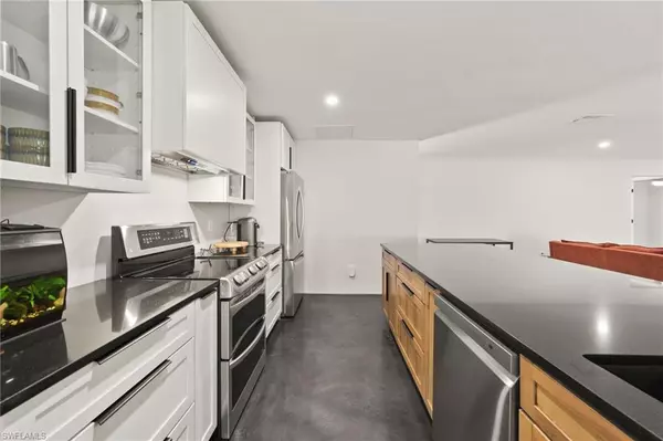 Fort Myers, FL 33905,13764 River Forest DR