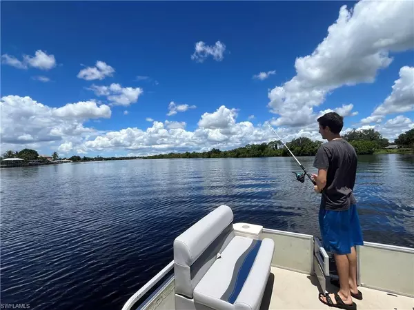 Fort Myers, FL 33905,13529 Island RD