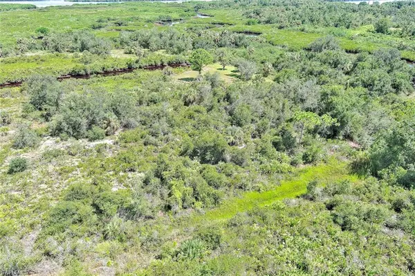 1353 Wallaroo CT, Punta Gorda, FL 33983