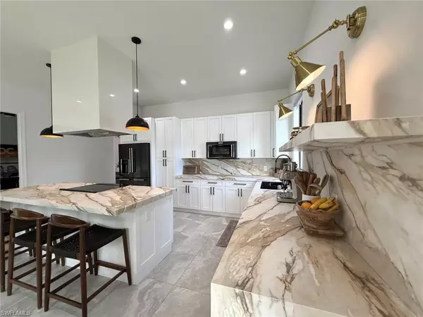 Naples, FL 34120,4395 16th ST NE