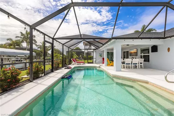 2017 SE 17th PL, Cape Coral, FL 33990