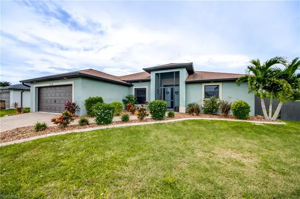 Cape Coral, FL 33993,208 NW 14th ST