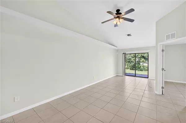 Cape Coral, FL 33990,906/908 SE 6th CT